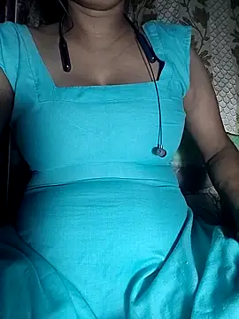 Snapshot of Boudisex69 chatting on April 23, 2026, 5:36 pm Boudisex69 online show from April 23, 2026, 5:36 pm