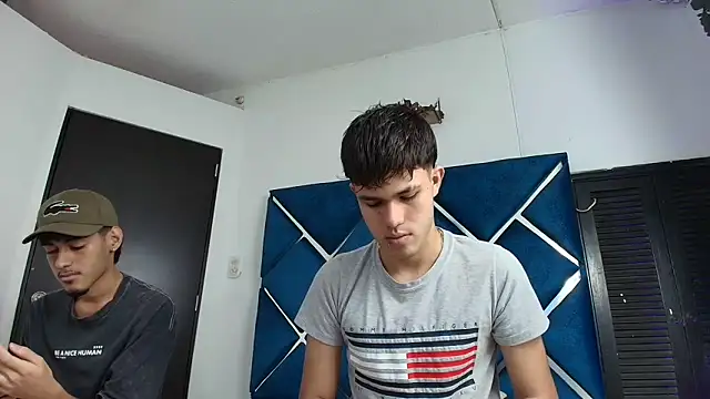 EdwinBoys online show from May 26, 2026, 1:20 pm