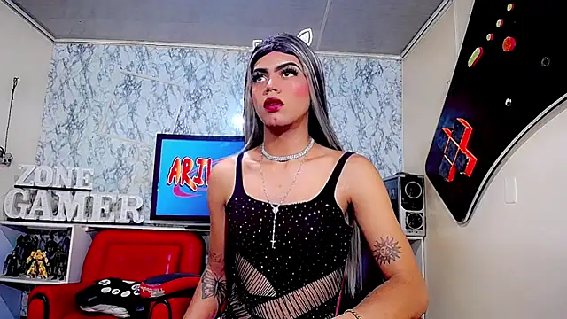 abril gomez   online show from May 23, 2026, 3:38 am