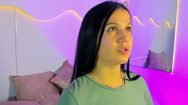 Snapshot of MiaMalcova__ chatting on May 22, 2026, 10:30 pm MiaMalcova online show from May 22, 2026, 10:30 pm