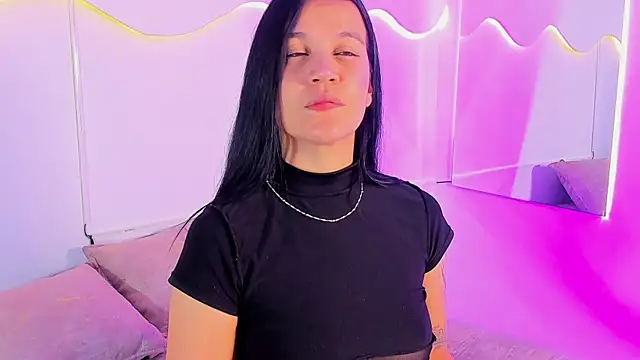 Snapshot of MiaMalcova__ chatting on May 24, 2026, 10:15 am MiaMalcova online show from May 24, 2026, 10:15 am