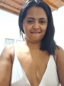 Ayla Phone online show from May 6, 2026, 3:54 am