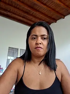 Ayla Phone online show from May 4, 2026, 8:44 pm