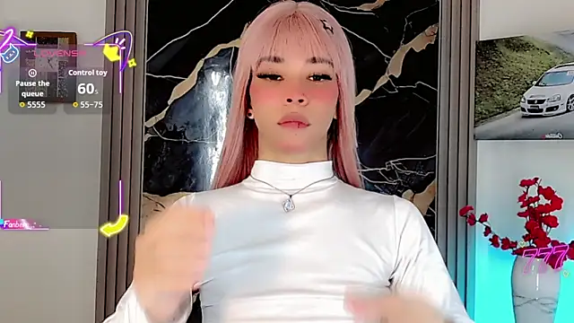 Snapshot of moon_sweet- chatting on June 10, 2026, 3:30 am moon sweet- online show from June 10, 2026, 3:30 am