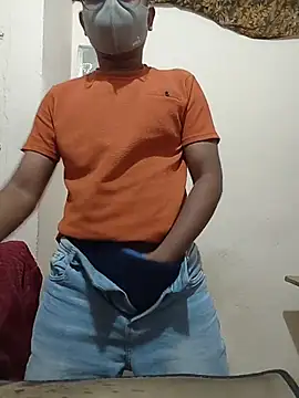 Snapshot of hot_boy995 chatting on June 17, 2026, 4:39 pm hot boy995 online show from June 17, 2026, 4:39 pm