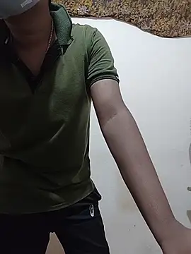 Snapshot of hot_boy995 chatting on June 12, 2026, 7:50 am hot boy995 online show from June 12, 2026, 7:50 am