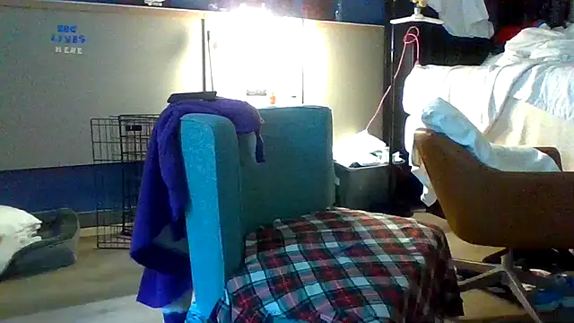 Snapshot of Dicksee_Left chatting on July 9, 2026, 8:41 pm Dicksee Left online show from July 9, 2026, 8:41 pm