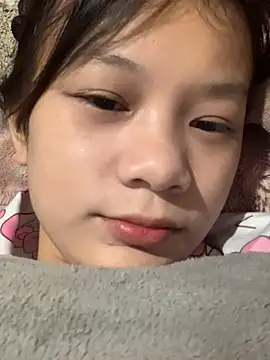 Elysa-x online show from April 16, 2026, 3:13 pm