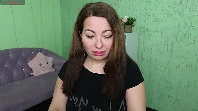 Zoe Zephyr online show from April 29, 2026, 5:33 am