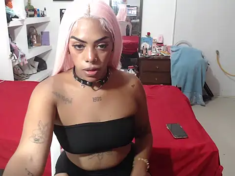 novafoxxx online show from June 30, 2026, 4:07 pm
