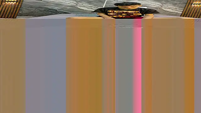 Snapshot of NoahWalker__ chatting on May 31, 2026, 11:05 am NoahWalker online show from May 31, 2026, 11:05 am