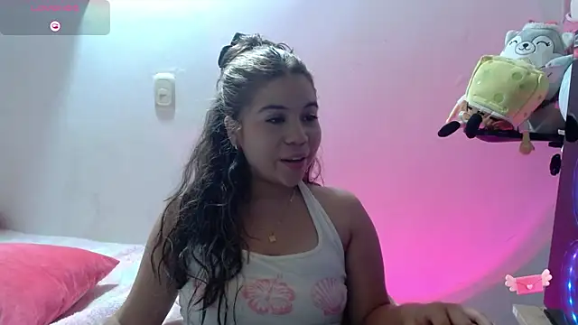 M1la 18 online show from May 30, 2026, 3:46 am