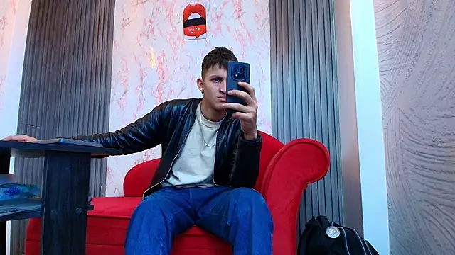 Snapshot of Axel_Romanov chatting on July 9, 2026, 3:00 pm Axel Romanov online show from July 9, 2026, 3:00 pm