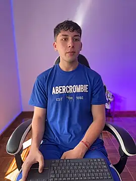 OLIVER K online show from April 16, 2026, 7:14 pm