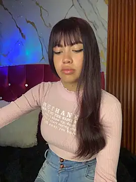 kira ec online show from May 20, 2026, 5:32 pm