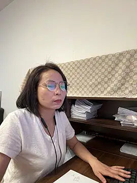 lisha521 online show from June 10, 2026, 1:18 am
