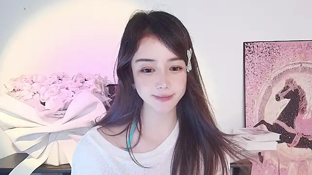Moon-66 online show from April 18, 2026, 3:25 pm