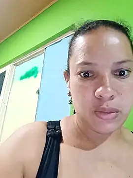 DivaCaliente1 online show from May 11, 2026, 3:19 am