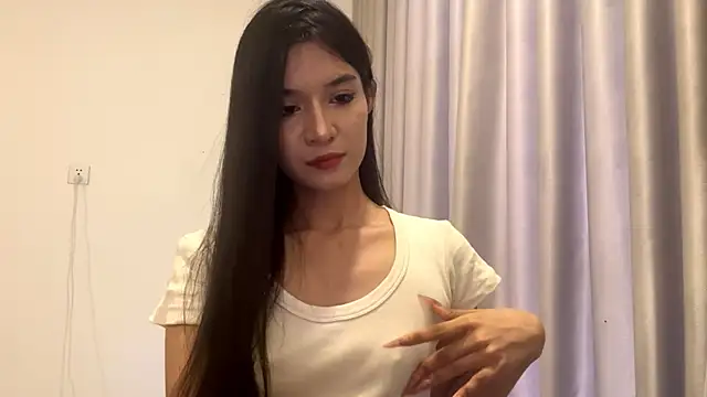 rubycrumbell online show from May 16, 2026, 8:35 am