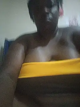 PrettyMissB online show from June 11, 2026, 3:47 am
