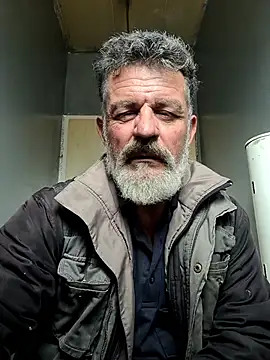 Rixterstiffy online show from May 5, 2026, 11:02 am