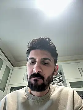 fatihbry657 online show from May 6, 2026, 9:35 am