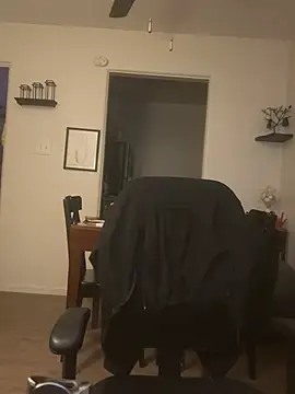 Snapshot of pegaticlouds chatting on April 16, 2026, 12:28 pm pegaticlouds online show from April 16, 2026, 12:28 pm