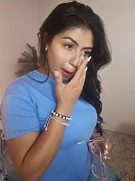 LucyWild8 online show from June 9, 2026, 8:21 pm