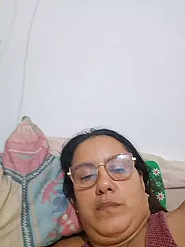 Snapshot of Samanta-42 chatting on June 24, 2026, 6:01 am Samanta-42 online show from June 24, 2026, 6:01 am