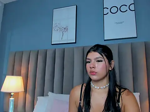 Snapshot of AlisonPreston chatting on April 24, 2026, 7:49 pm AlisonPreston online show from April 24, 2026, 7:49 pm