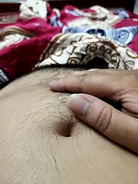 nhan300888 online show from April 19, 2026, 3:02 pm