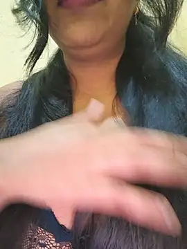 Snapshot of Newragini chatting on June 8, 2026, 5:57 pm Newragini online show from June 8, 2026, 5:57 pm