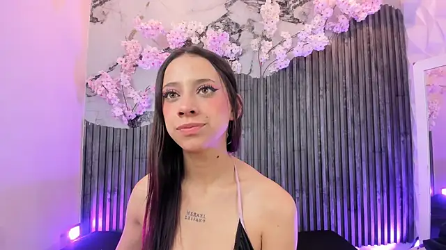 Snapshot of Zephyra_bms chatting on April 29, 2026, 3:21 am Zephyra bms online show from April 29, 2026, 3:21 am