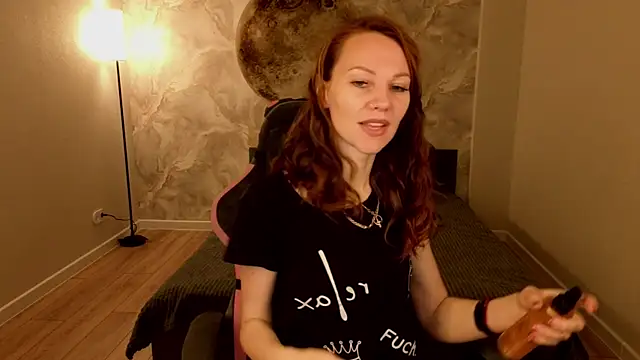 Snapshot of Margo_Kelly chatting on May 12, 2026, 1:13 am Margo Kelly online show from May 12, 2026, 1:13 am