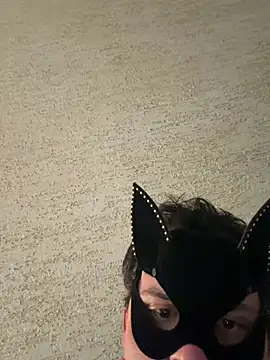 Sissypokerplayer online show from April 17, 2026, 11:51 pm