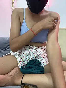 Snapshot of missnaina1 chatting on June 13, 2026, 6:17 pm missnaina1 online show from June 13, 2026, 6:17 pm