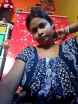 Snapshot of Simupaul001 chatting on June 25, 2026, 5:12 am Simupaul001 online show from June 25, 2026, 5:12 am