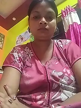 Snapshot of Simupaul001 chatting on June 16, 2026, 5:35 pm Simupaul001 online show from June 16, 2026, 5:35 pm