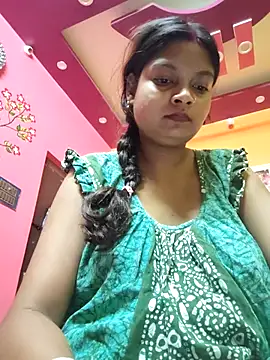 Snapshot of Simupaul001 chatting on May 5, 2026, 9:18 pm Simupaul001 online show from May 5, 2026, 9:18 pm