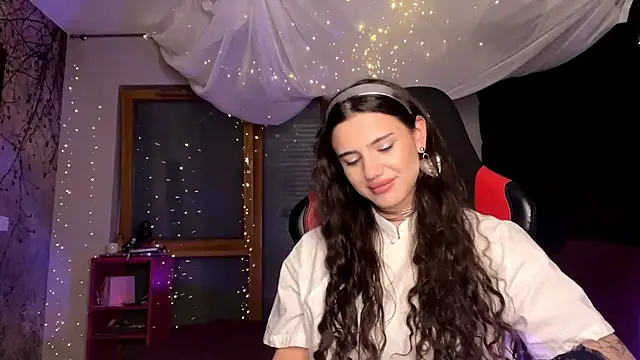 PamelaFougere online show from April 24, 2026, 11:23 am