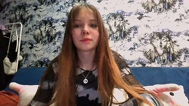 Snapshot of Princess_Mira chatting on May 27, 2026, 5:20 pm Princess Mira online show from May 27, 2026, 5:20 pm