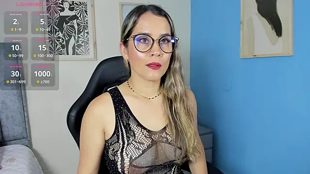 Snapshot of sugar_milff chatting on August 6, 2026, 12:00 pm sugar milff online show from August 6, 2026, 12:00 pm
