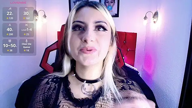 aliceinflames online show from May 6, 2026, 9:08 pm