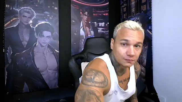 Snapshot of damian_becker chatting on June 12, 2026, 11:08 am damian becker online show from June 12, 2026, 11:08 am