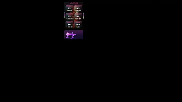 LuciaReid online show from May 20, 2026, 1:41 pm