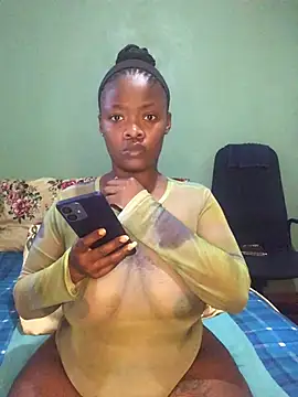 TheEmpressLushXO online show from April 21, 2026, 8:43 am