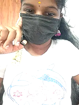 Tamil Hot Dharsha online show from July 24, 2026, 9:27 am