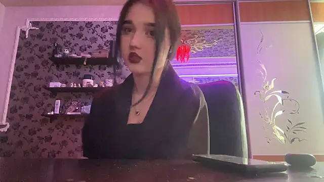 ShriekedGrafting online show from April 19, 2026, 9:54 am