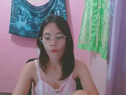 Sweetsexylady19 online show from July 11, 2026, 6:35 am