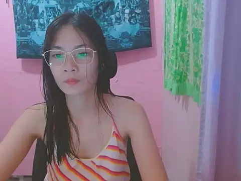 Sweetsexylady19 online show from June 16, 2026, 4:45 am